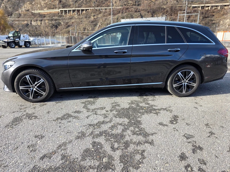 Mercedes-Benz C 220 4matik, снимка 4 - Автомобили и джипове - 53301337
