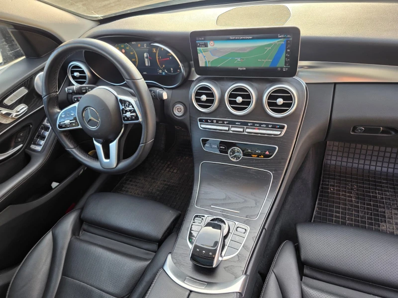 Mercedes-Benz C 220 4matik, снимка 8 - Автомобили и джипове - 53301337