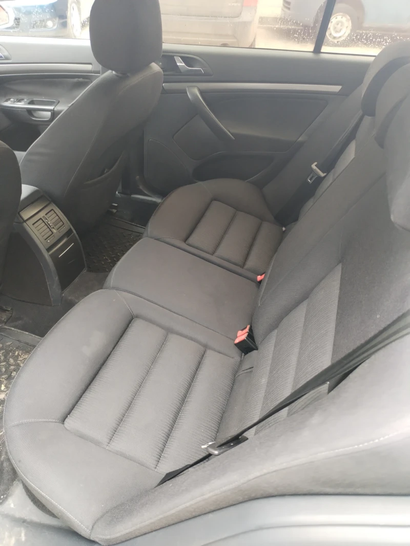Skoda Octavia 1.9 tdi, снимка 7 - Автомобили и джипове - 53507017