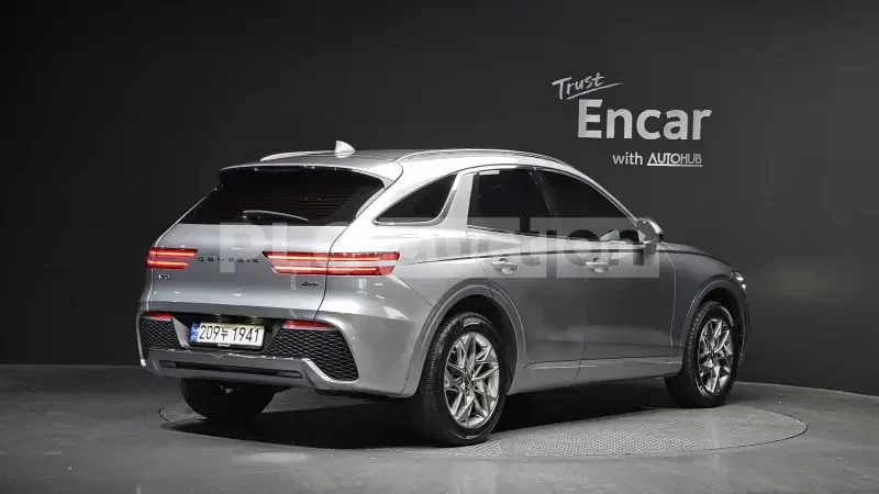 Genesis GV70 ПОДГРЕВ| ОБДУХ| КАМЕРА| ВКЛЮЧЕН ТЕХНОТЕСТ, снимка 2 - Автомобили и джипове - 54376101