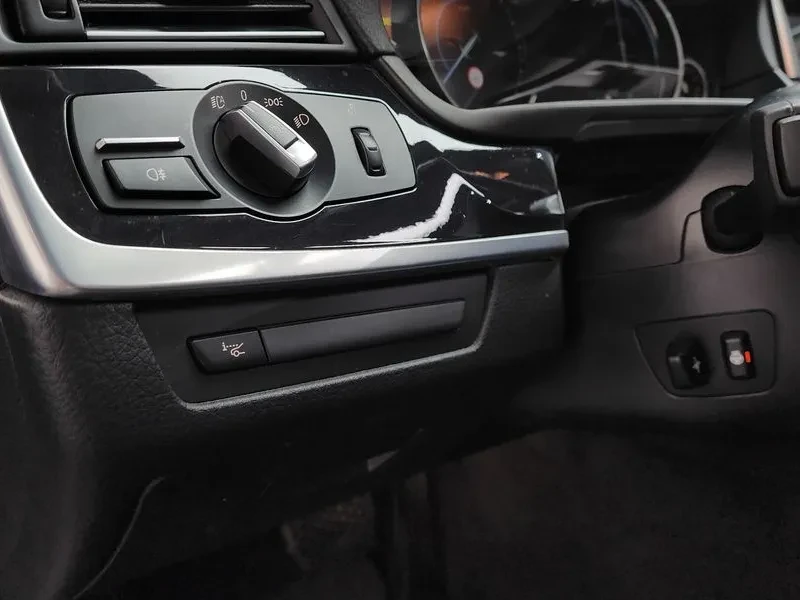 BMW 520 d, снимка 16 - Автомобили и джипове - 55146030