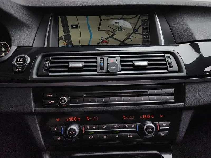 BMW 520 d, снимка 13 - Автомобили и джипове - 55146030