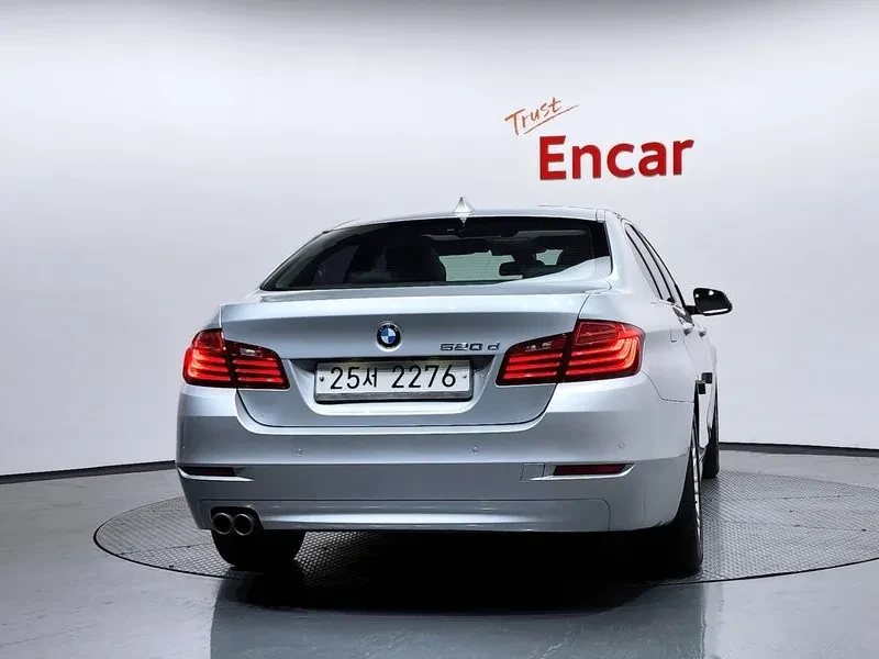 BMW 520 d, снимка 4 - Автомобили и джипове - 55146030
