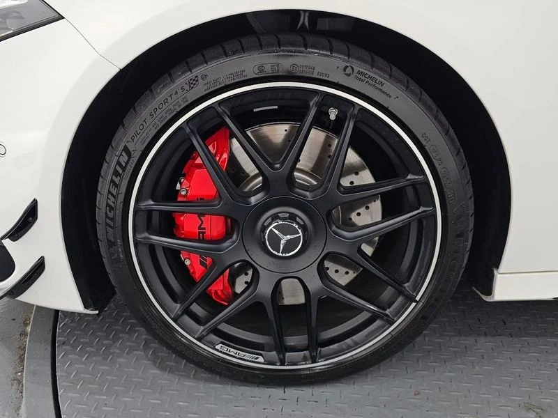 Mercedes-Benz A 45 AMG A45 S 4MATIC+ Hatchback| 421к.с.| ВКЛ.ТЕХНОТЕС, снимка 5 - Автомобили и джипове - 55394141
