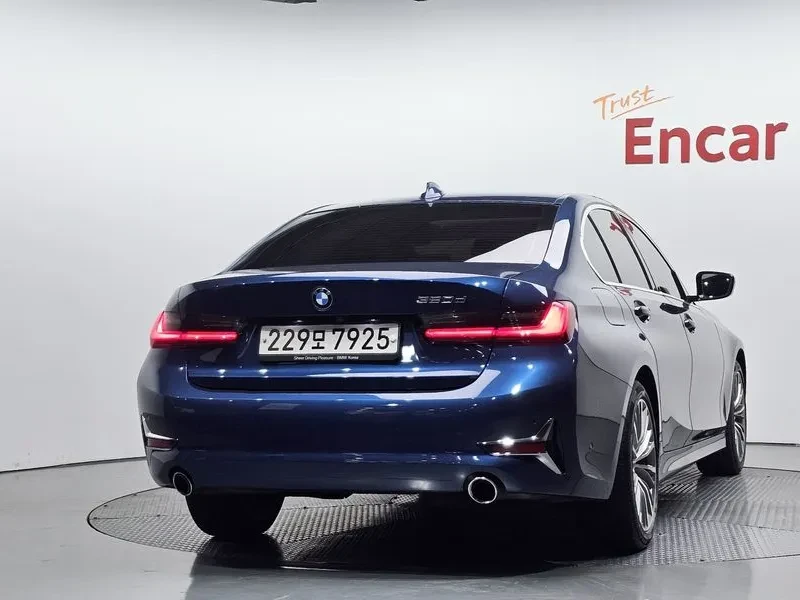 BMW 320 (G20) 320D Luxury, снимка 4 - Автомобили и джипове - 56325085