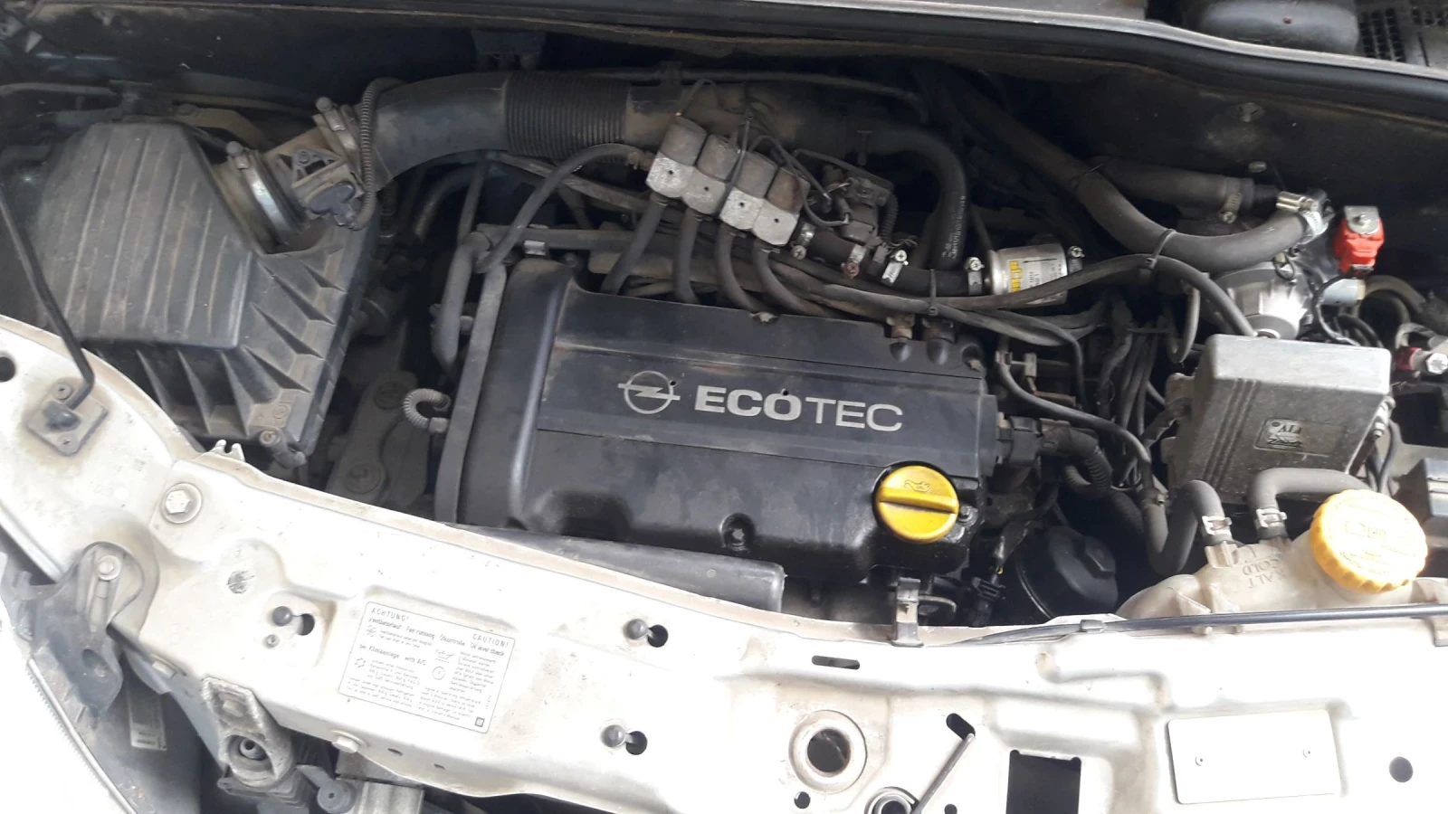 Opel Meriva 1.4 i, снимка 12 - Автомобили и джипове - 43545724