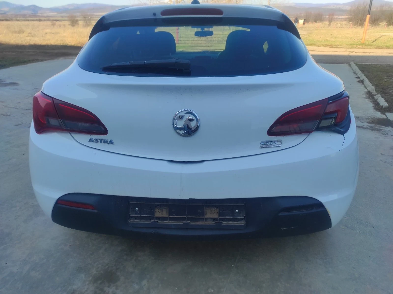 Opel Astra 1.7 GTC - изображение 5