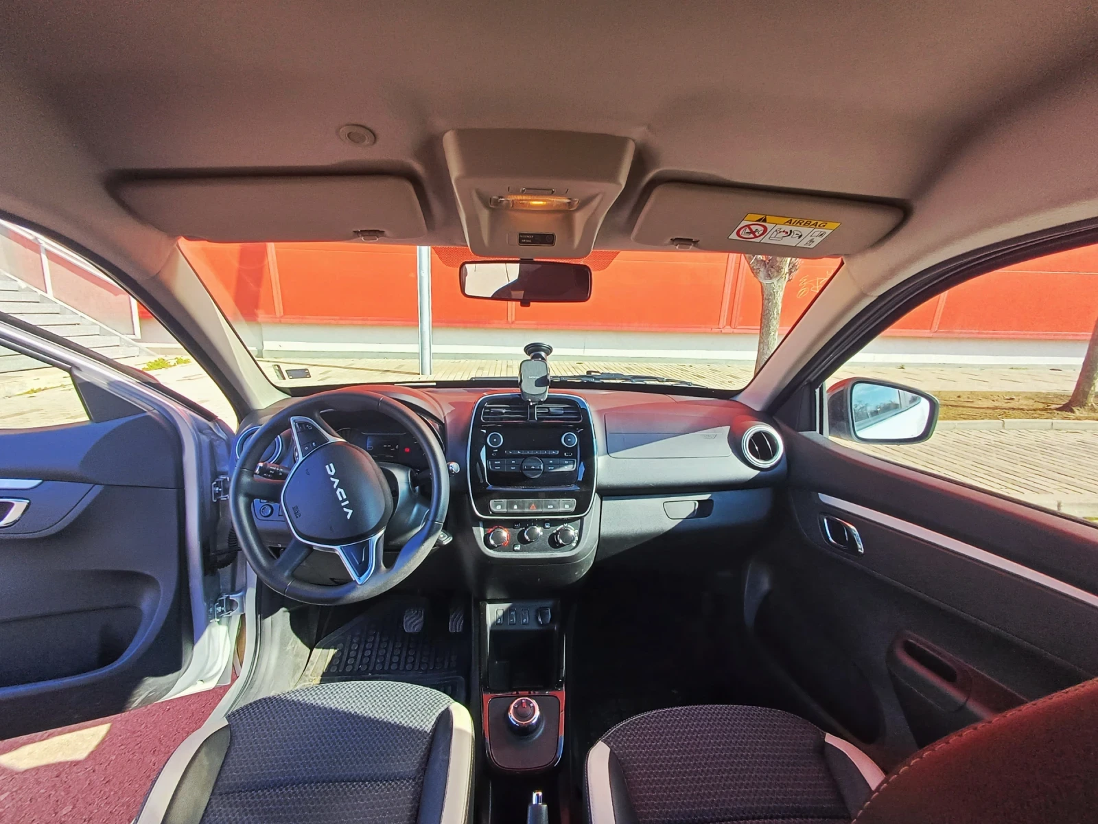 Dacia Spring  - изображение 7
