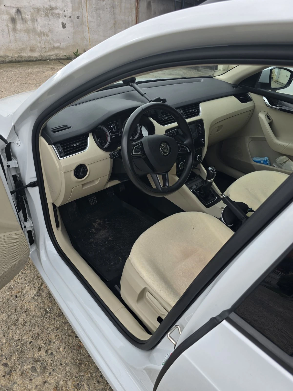 Skoda Octavia  | Mobile.bg   13