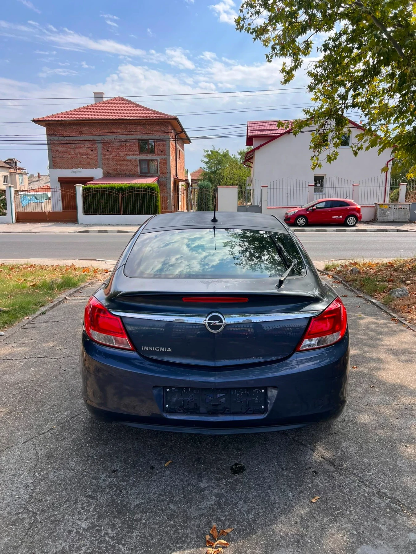 Opel Insignia 1.8 BENZIN AUSTRIA, снимка 6 - Автомобили и джипове - 50565325
