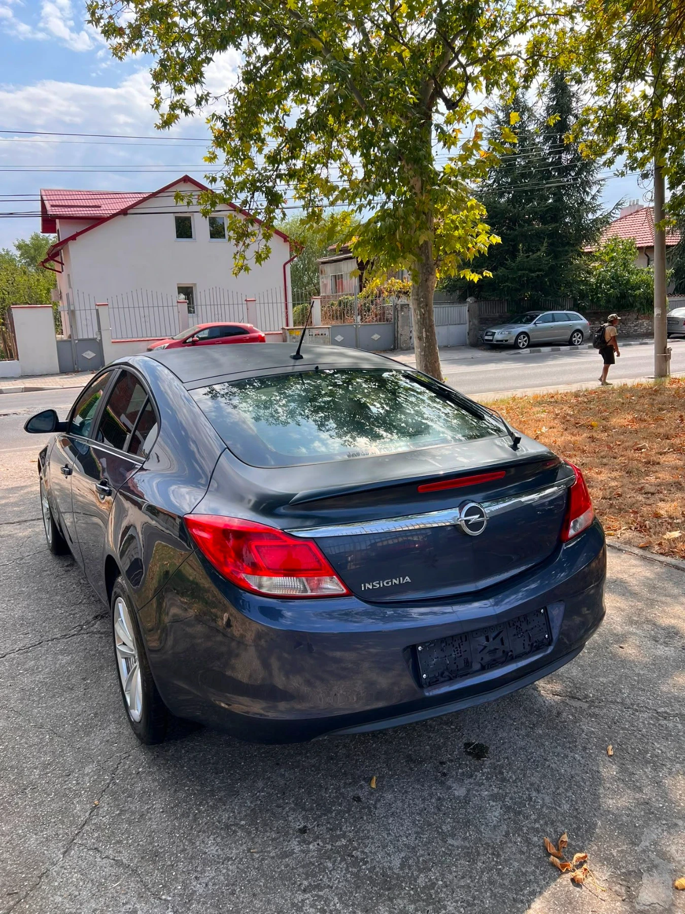Opel Insignia 1.8 BENZIN AUSTRIA, снимка 8 - Автомобили и джипове - 50565325