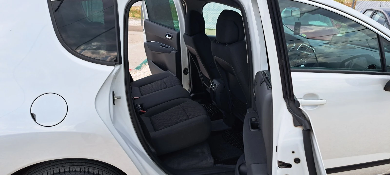 Peugeot 3008 2.0 HDI 163 | Mobile.bg   16