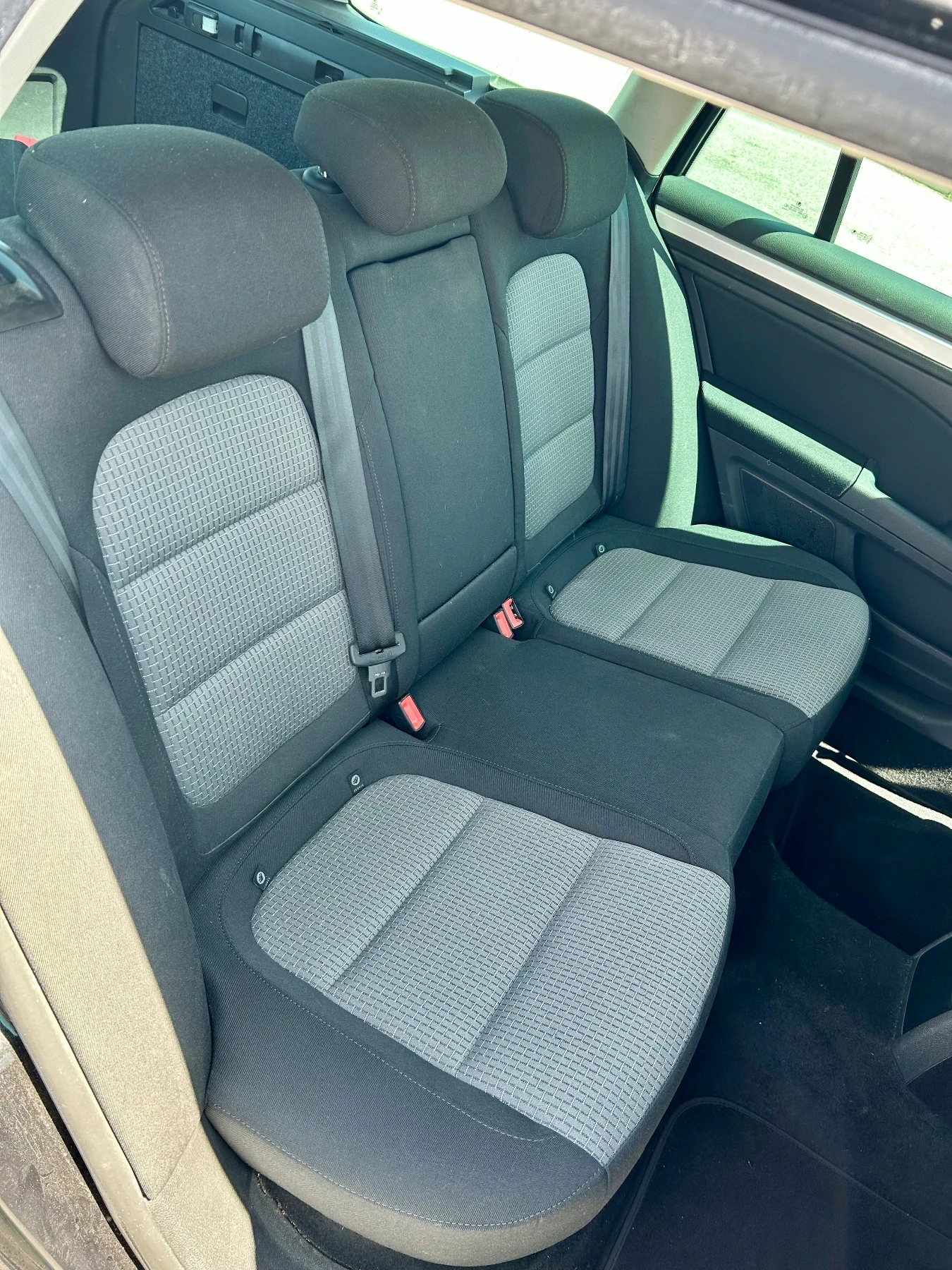 Skoda Superb 2.0 TDI DSG - изображение 10