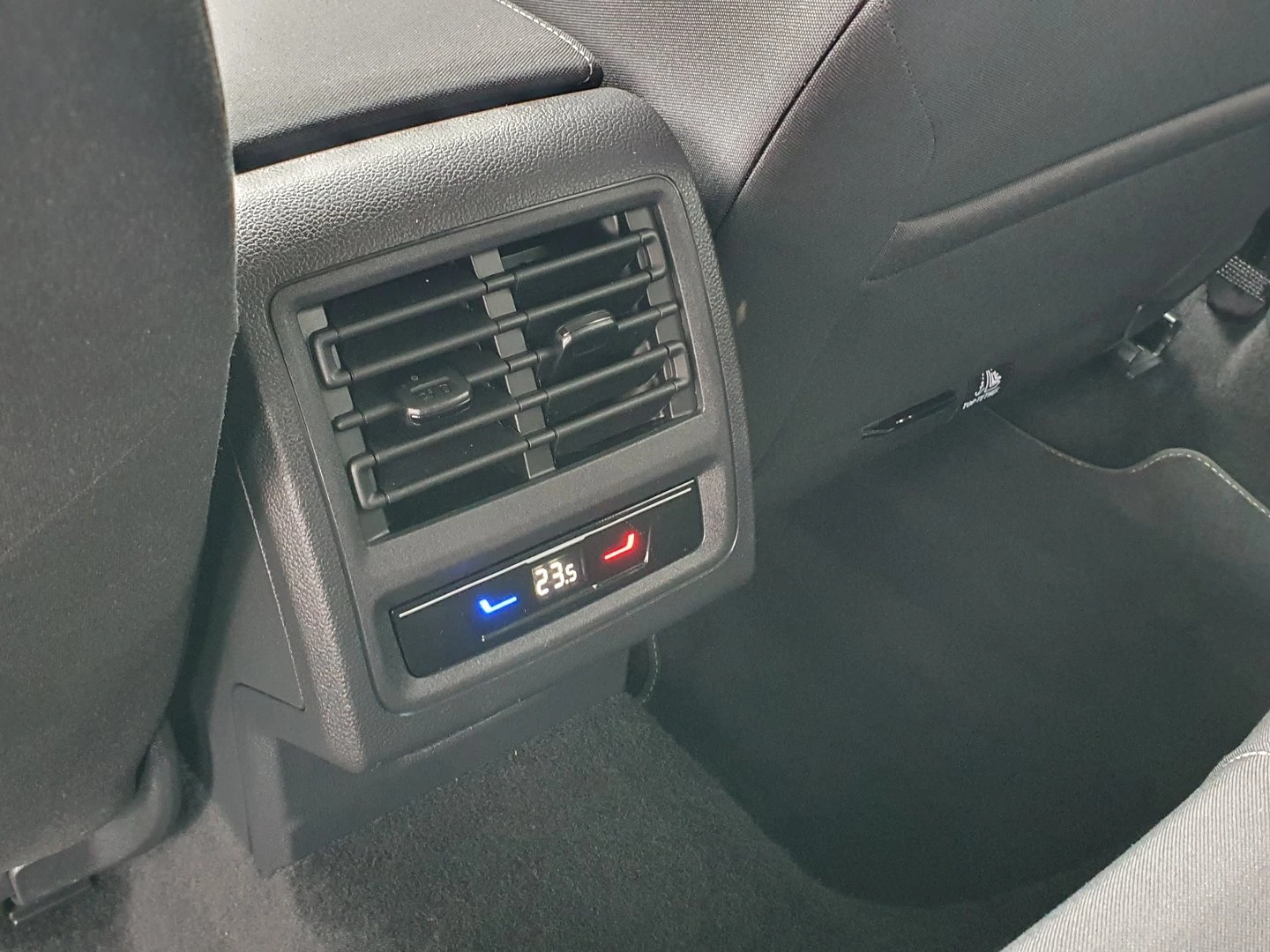 VW Golf 8 Style 1.5 eTSI OPF DSG | Mobile.bg � ����������� 14