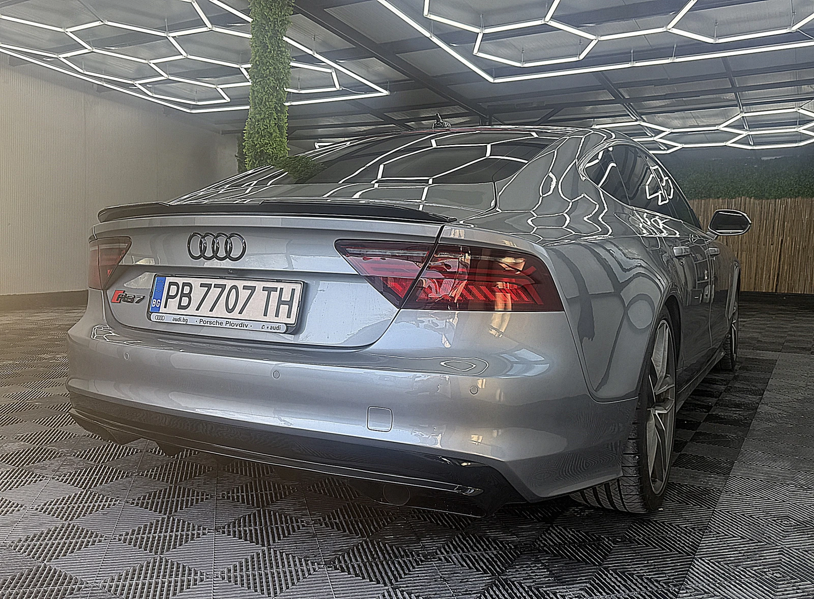 Audi A7 S-line/ПОДГРЕВ ОБДУХВАНЕ/KeylessGo/FUL LED ЛИЗИНГ, снимка 6 - Автомобили и джипове - 53816448