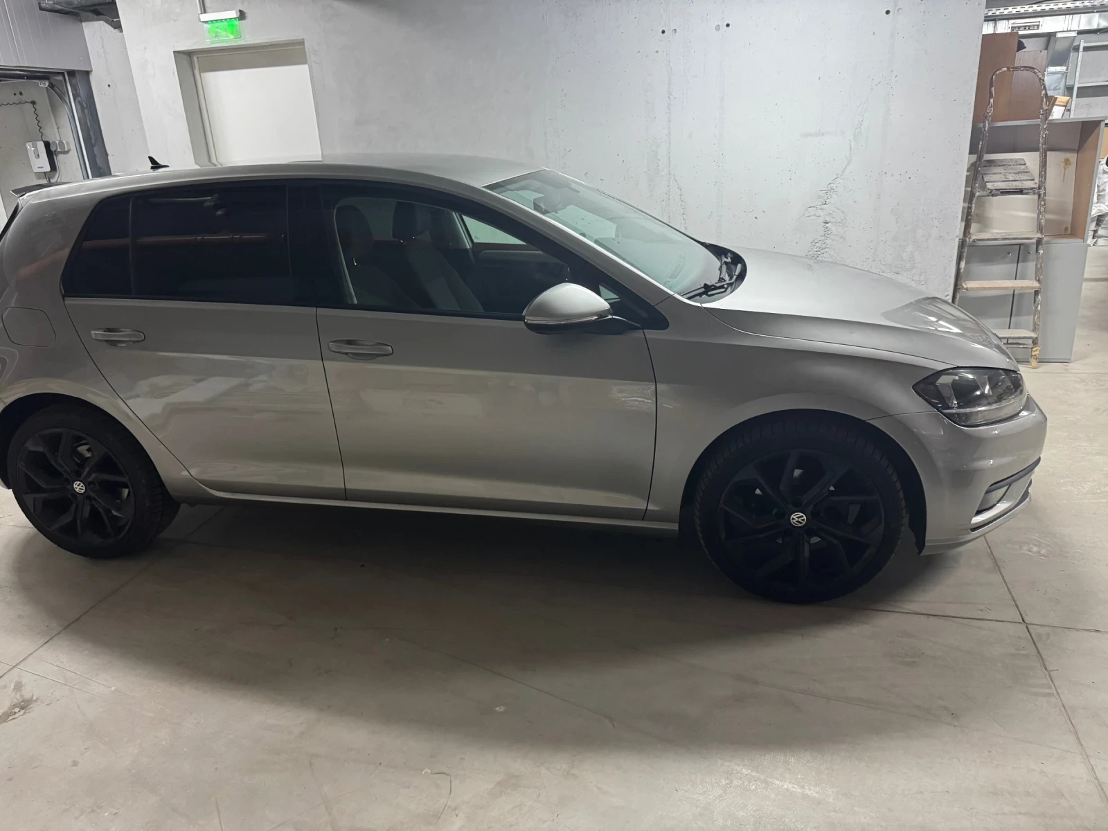 VW Golf 1, 6 TDI, снимка 2 - Автомобили и джипове - 53876059