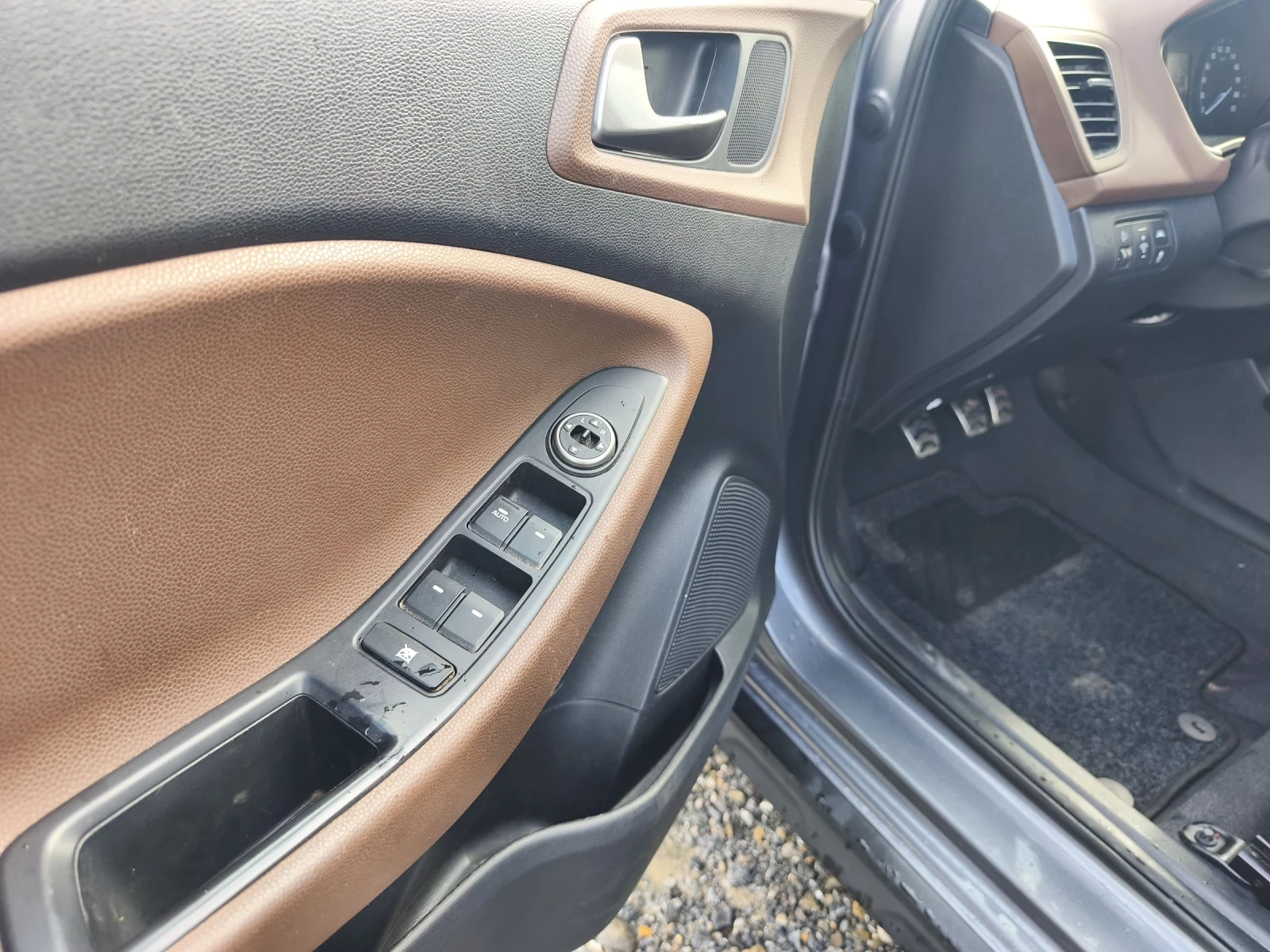 Hyundai I20 Active  | Mobile.bg � ����������� 14