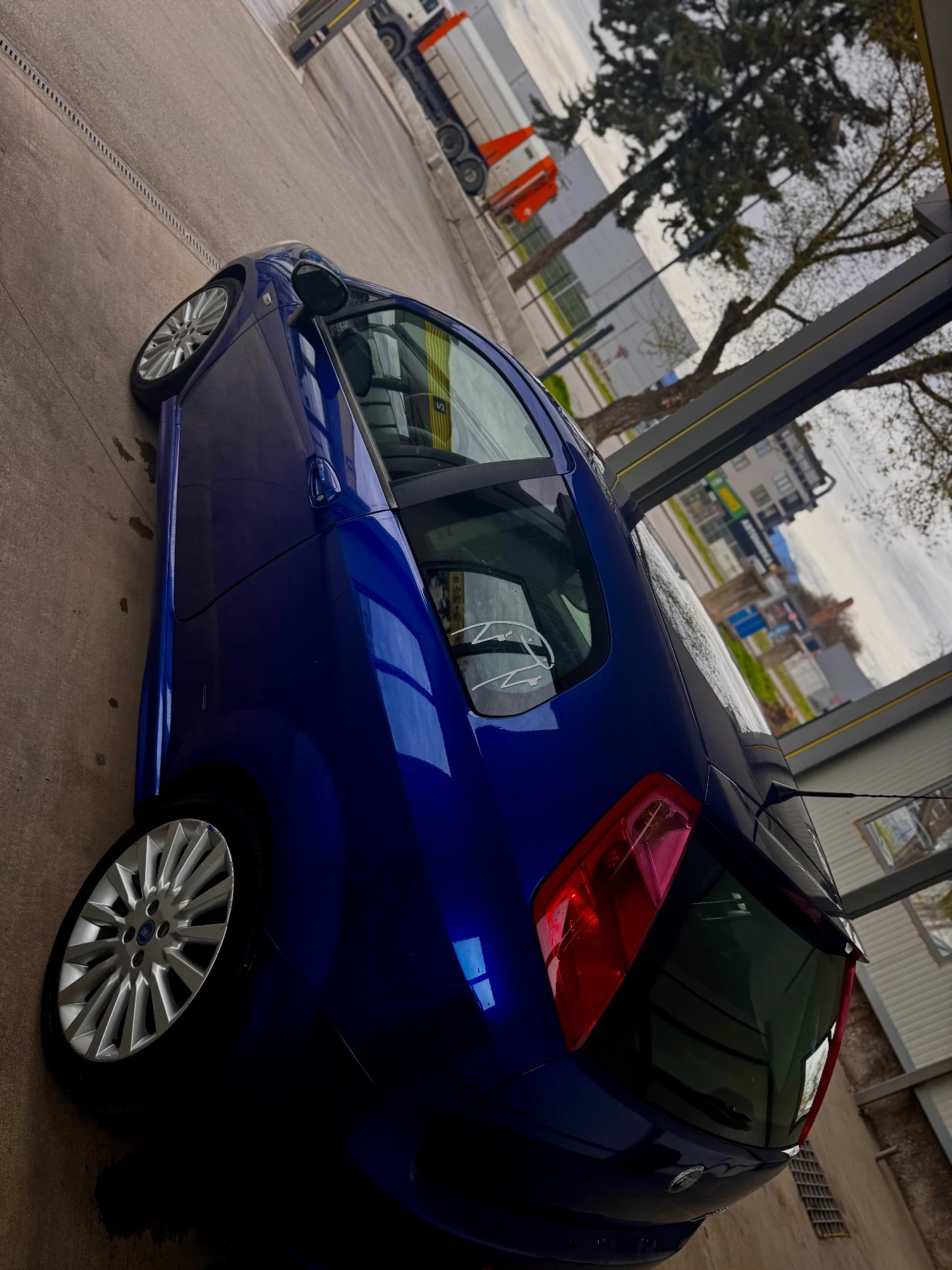 Fiat Punto 1.3 Дизел Multijet, снимка 6 - Автомобили и джипове - 54031371