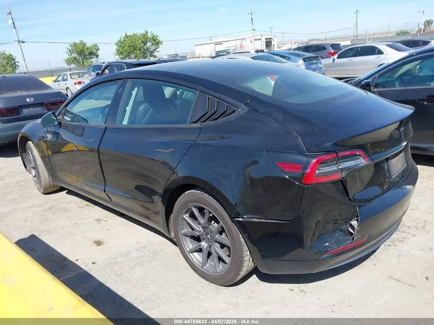 Tesla Model 3, снимка 3 - Автомобили и джипове - 54360732