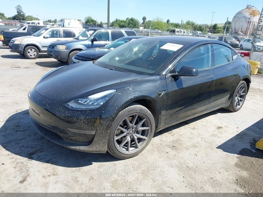 Tesla Model 3, снимка 2 - Автомобили и джипове - 54360732