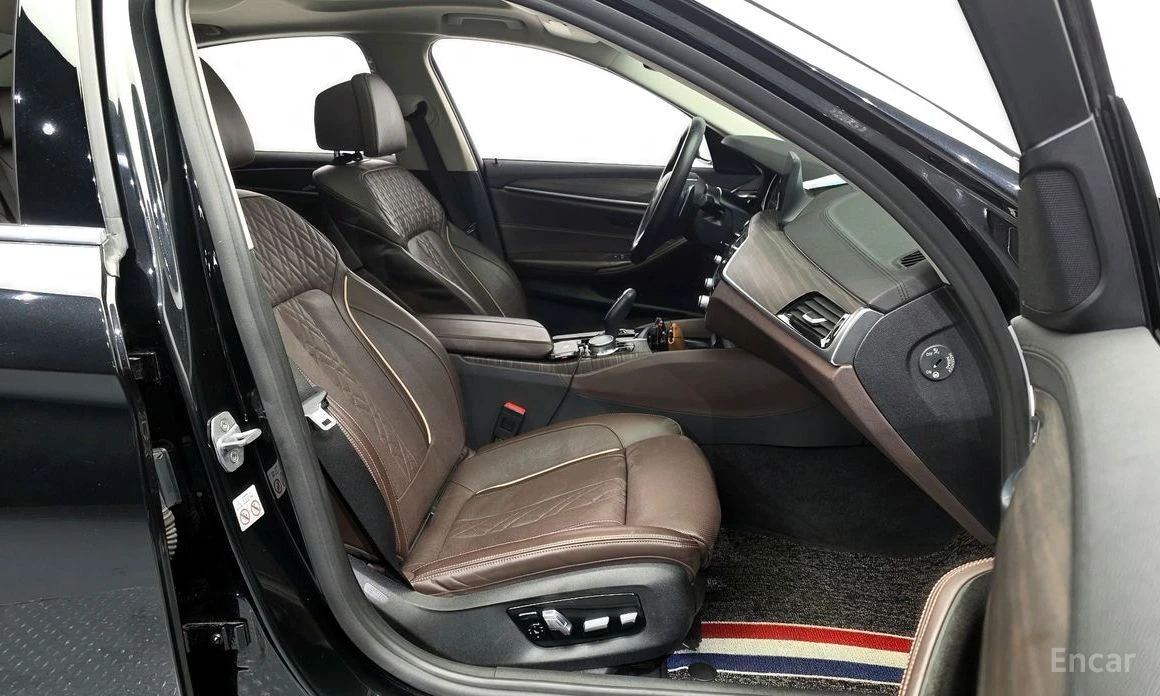 BMW 530, снимка 11 - Автомобили и джипове - 54388392