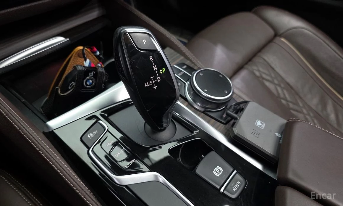 BMW 530, снимка 9 - Автомобили и джипове - 54388392