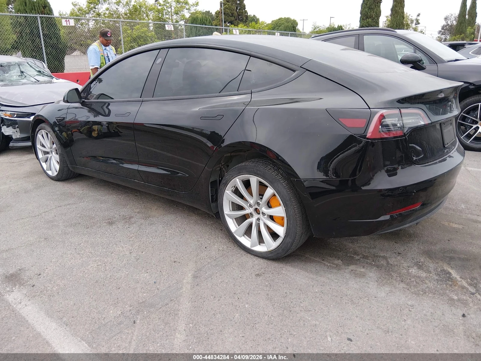 Tesla Model 3 PERFORMANCE DUAL MOTOR ALL-WHEEL DRIVE, снимка 3 - Автомобили и джипове - 54635788