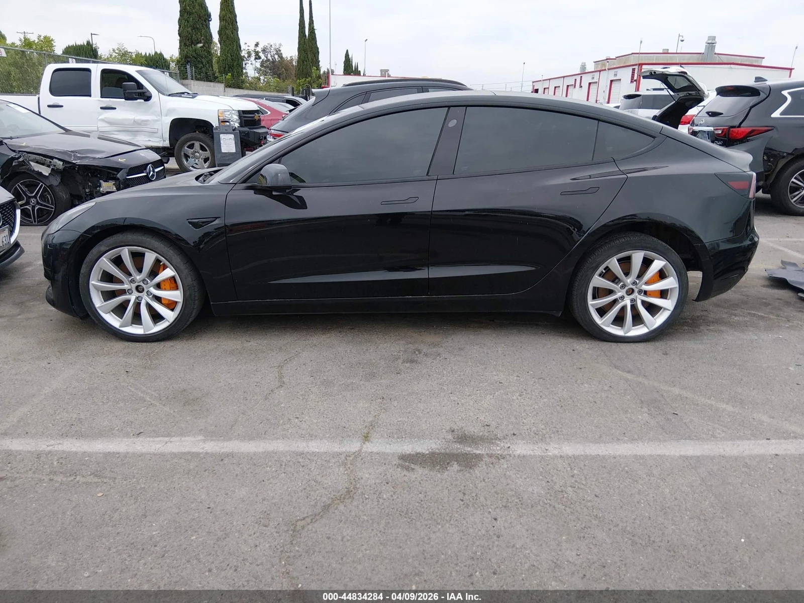 Tesla Model 3 PERFORMANCE DUAL MOTOR ALL-WHEEL DRIVE, снимка 14 - Автомобили и джипове - 54635788