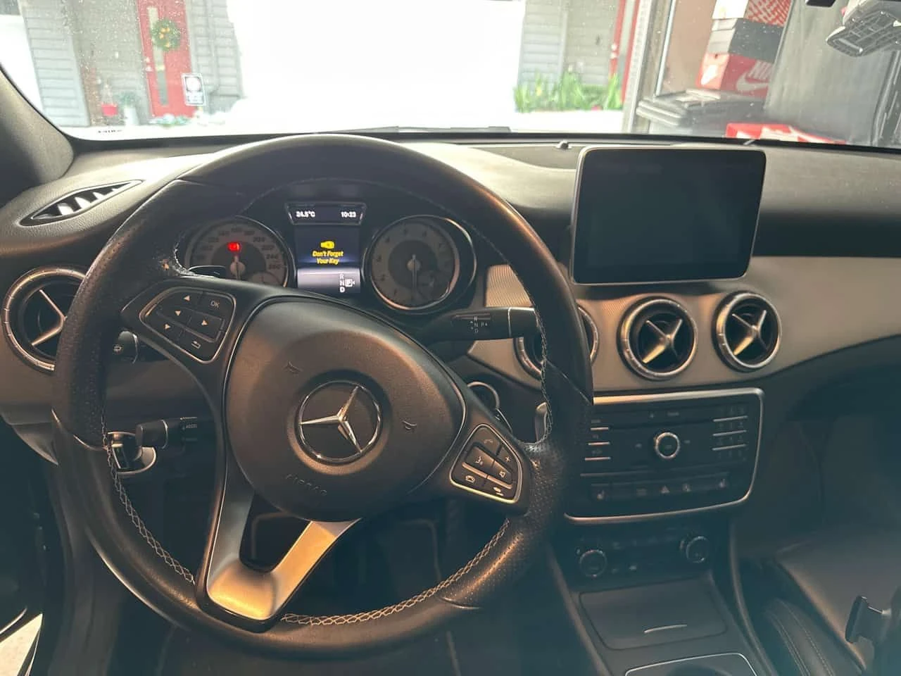 Mercedes-Benz CLA * 250 * АВТОКРЕДИТ БЕЗ ПЪРВОНАЧАЛНА ВНОСКА* , снимка 10 - Автомобили и джипове - 55394732