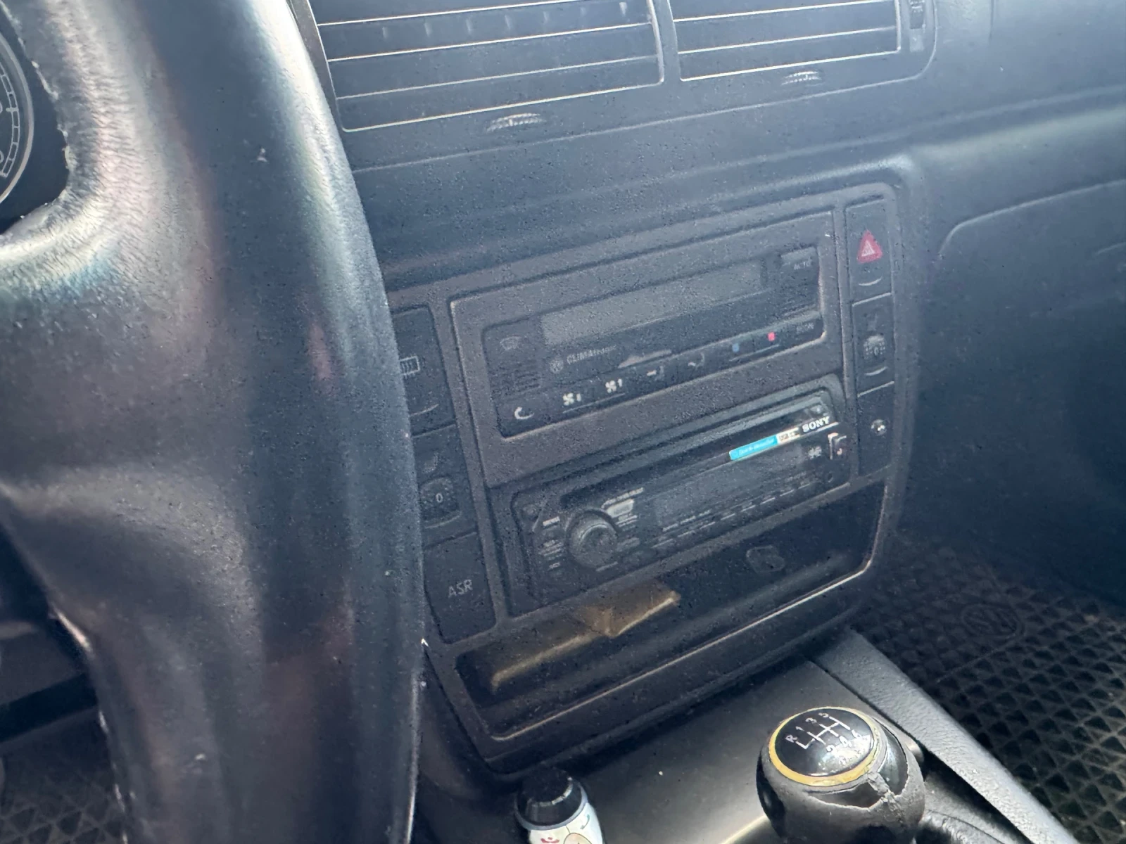 VW Passat, снимка 6 - Автомобили и джипове - 55653953