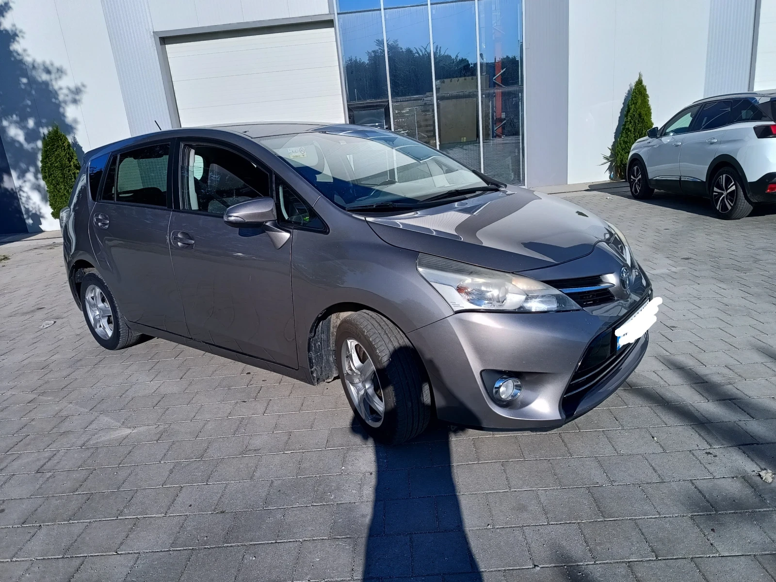Toyota Verso, снимка 2 - Автомобили и джипове - 55695632
