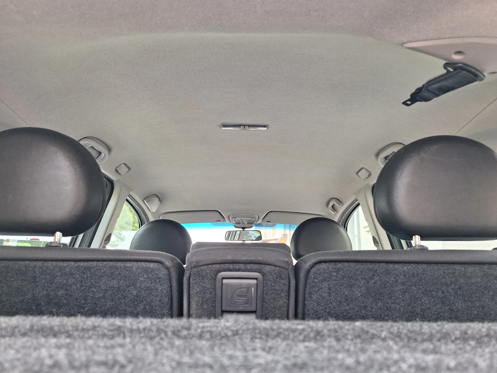 Opel Meriva 1.4i Face!, снимка 8 - Автомобили и джипове - 55942952