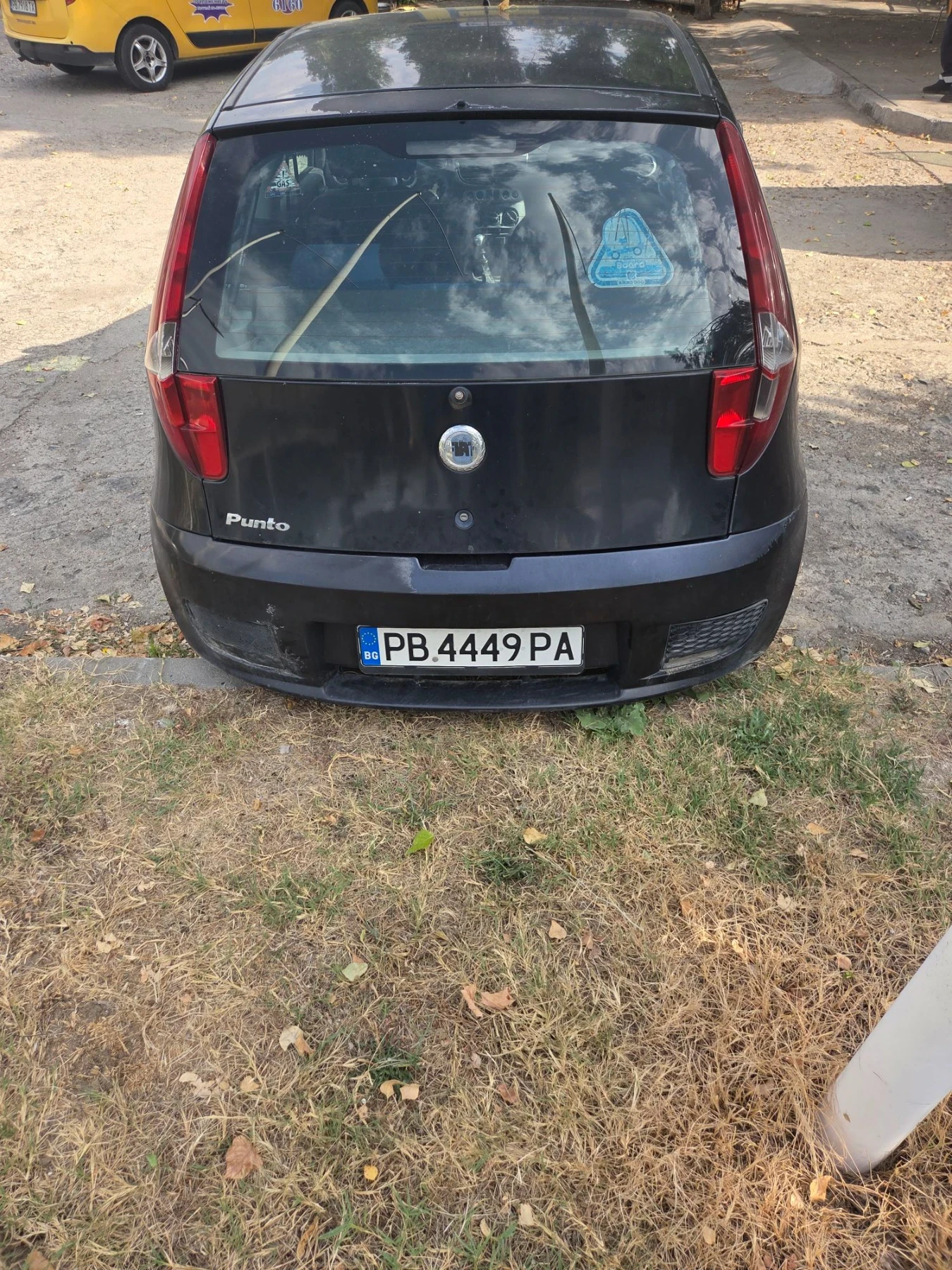 Fiat Punto Газ бензин, снимка 3 - Автомобили и джипове - 56014189