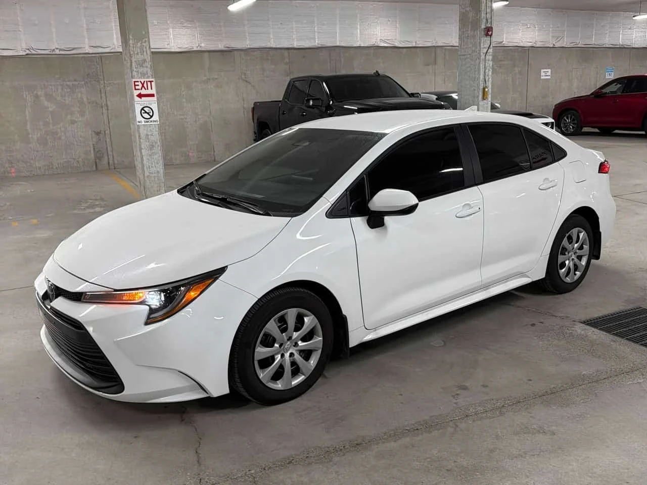 Toyota Corolla * CVT * CARFAX * 