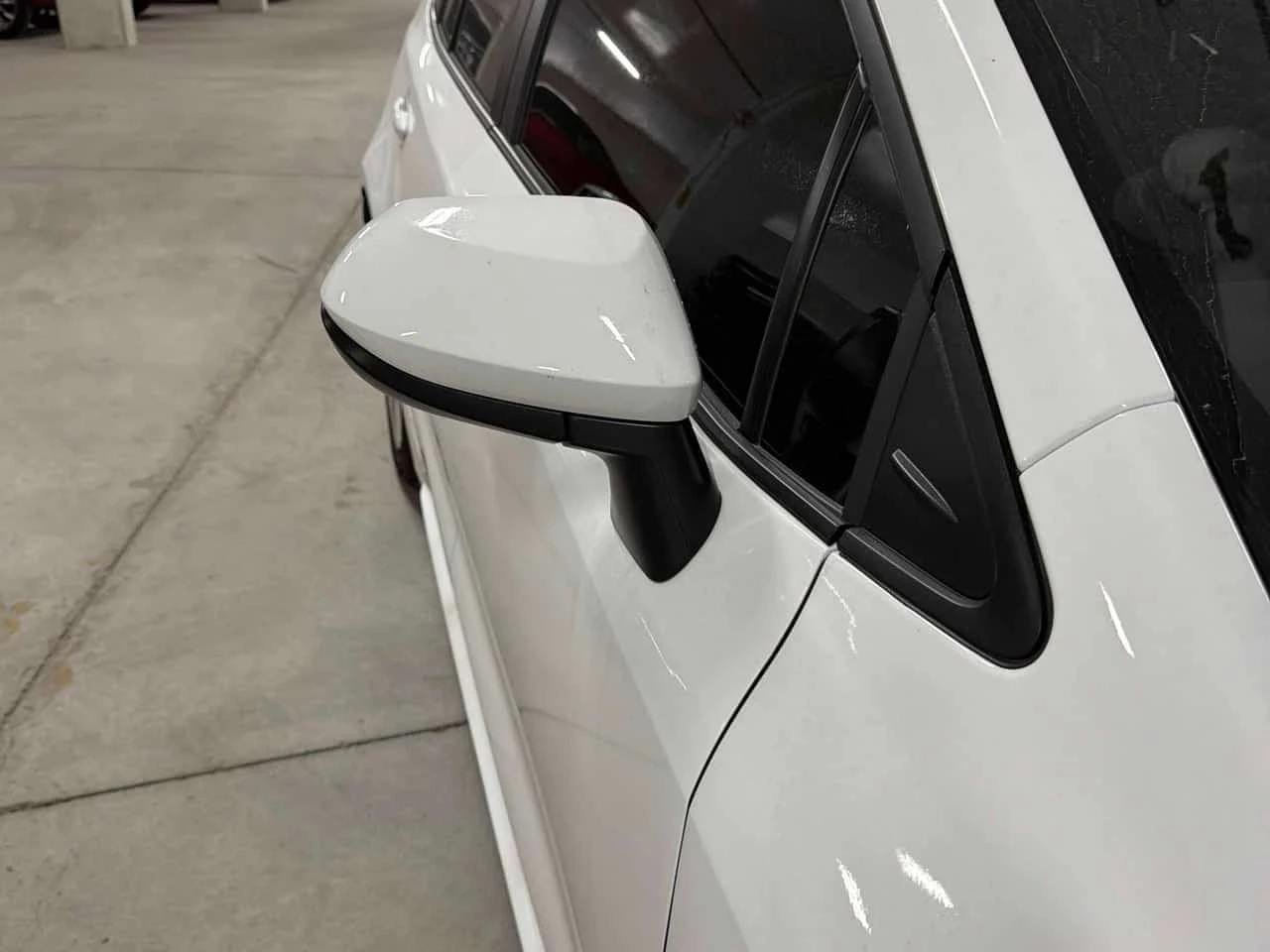 Toyota Corolla * CVT * CARFAX * , снимка 14 - Автомобили и джипове - 56329888