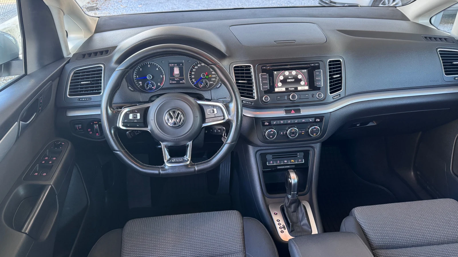 VW Sharan 2.0TDI 140�� DSG* FULL* LED* ��������*  | Mobile.bg � ����������� 12