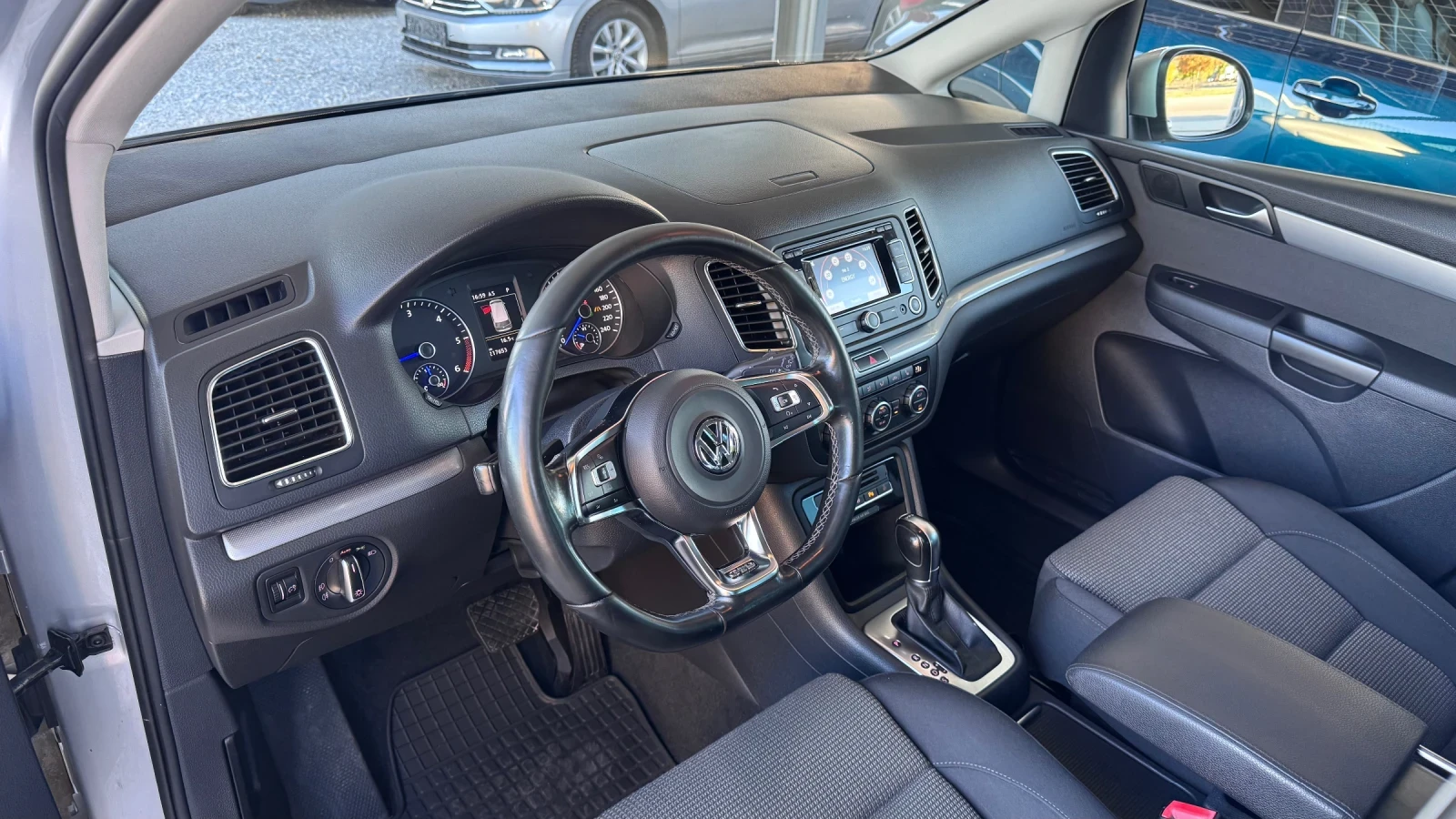VW Sharan 2.0TDI 140�� DSG* FULL* LED* ��������*  | Mobile.bg � ����������� 11
