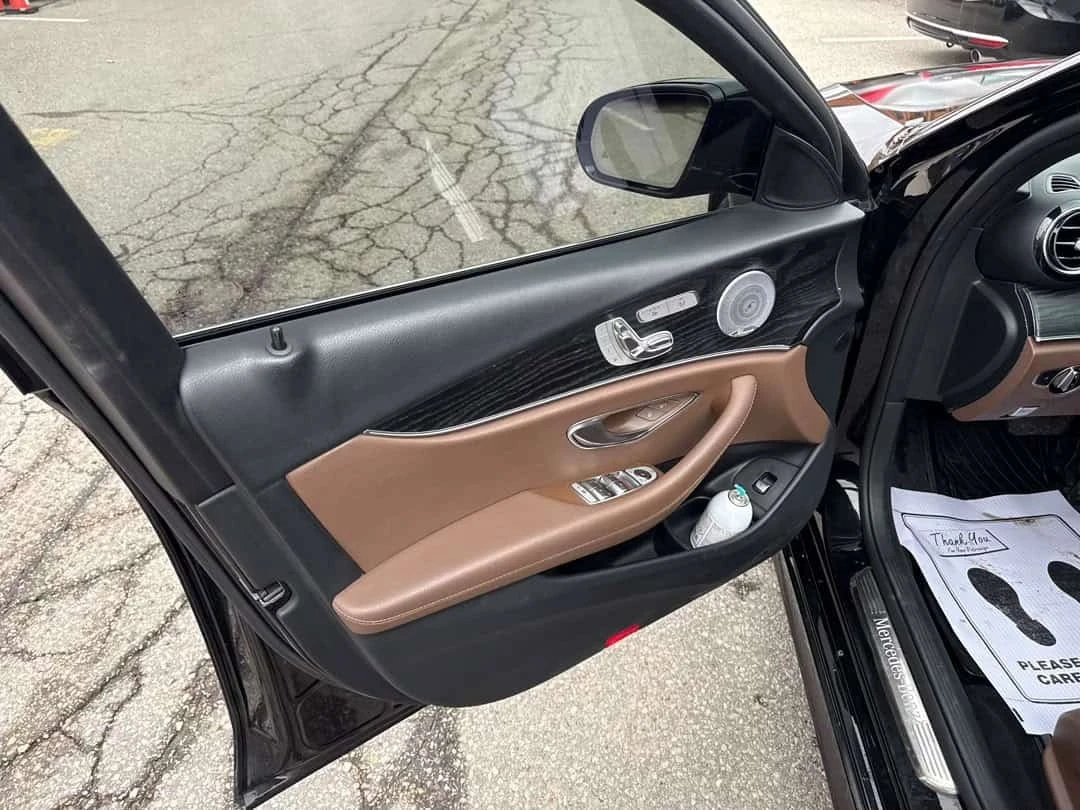Mercedes-Benz E 350 CARFAX, снимка 10 - Автомобили и джипове - 56721135