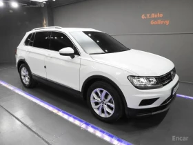 VW Tiguan 2nd Generation Premium* ДИСТРОНИК, снимка 1