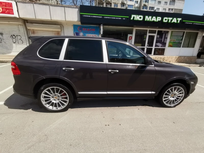 Porsche Cayenne TURBO S, снимка 7 - Автомобили и джипове - 48367399