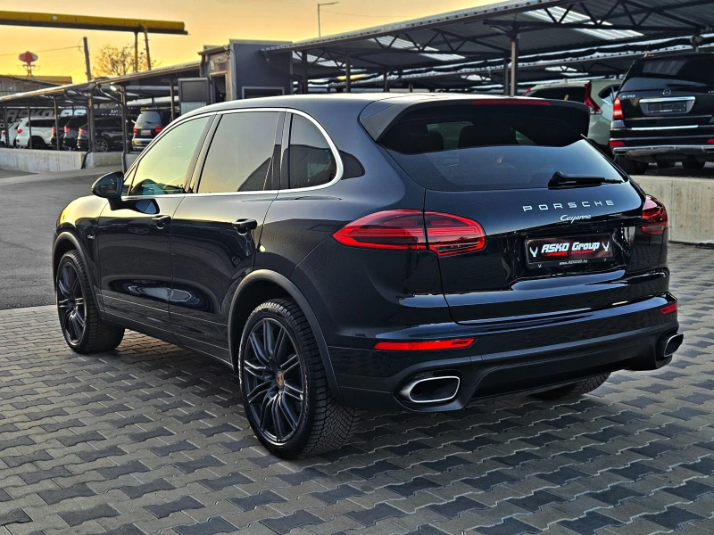 Porsche Cayenne S/3.0TDI/LED/GERMANY/PANO/DISTRONIC/AIR/BOSE/LIZIN, снимка 7 - Автомобили и джипове - 49582003