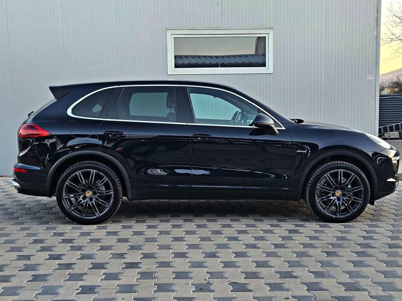 Porsche Cayenne S/3.0TDI/LED/GERMANY/PANO/DISTRONIC/AIR/BOSE/LIZIN, снимка 4 - Автомобили и джипове - 49582003