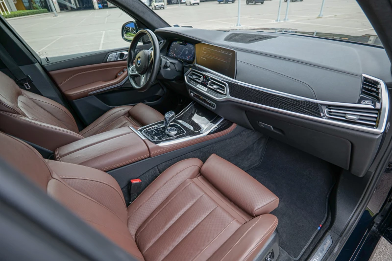 BMW X7 М50i от частно лице, снимка 8 - Автомобили и джипове - 52206986