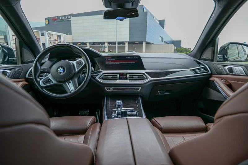 BMW X7 М50i от частно лице, снимка 10 - Автомобили и джипове - 52206986