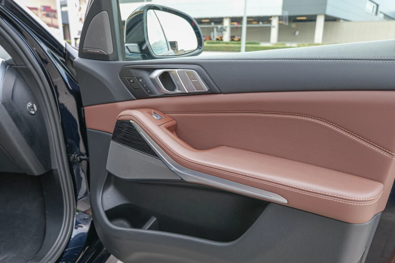 BMW X7 М50i от частно лице, снимка 9 - Автомобили и джипове - 52206986