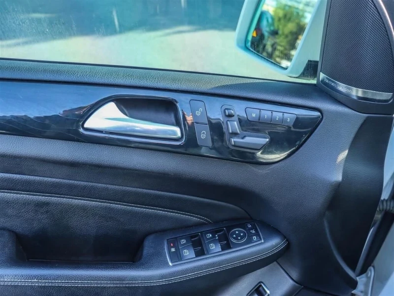 Mercedes-Benz ML 350 AMG panorama Harman&Kardon, снимка 9 - Автомобили и джипове - 52317620