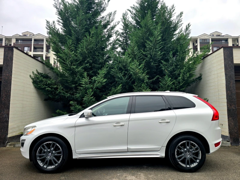 Volvo XC60 Volvo XC60 2.4 D5 Momentum AWD, снимка 8 - Автомобили и джипове - 52103074