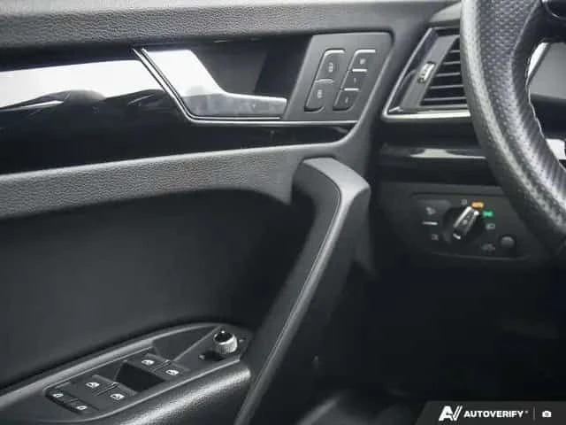 Audi Q5 * S line Premium Plus * CARFAX * БЕЗ ПЪРВОНАЧАЛНА , снимка 15 - Автомобили и джипове - 53721981