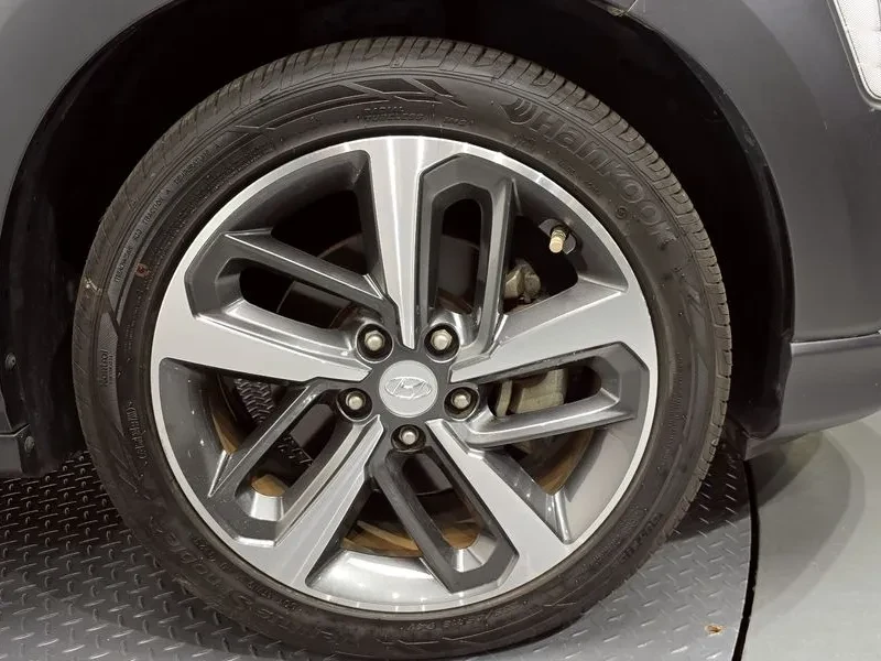 Hyundai Kona 1.6 Turbo 4Wd Premium, снимка 5 - Автомобили и джипове - 55222109