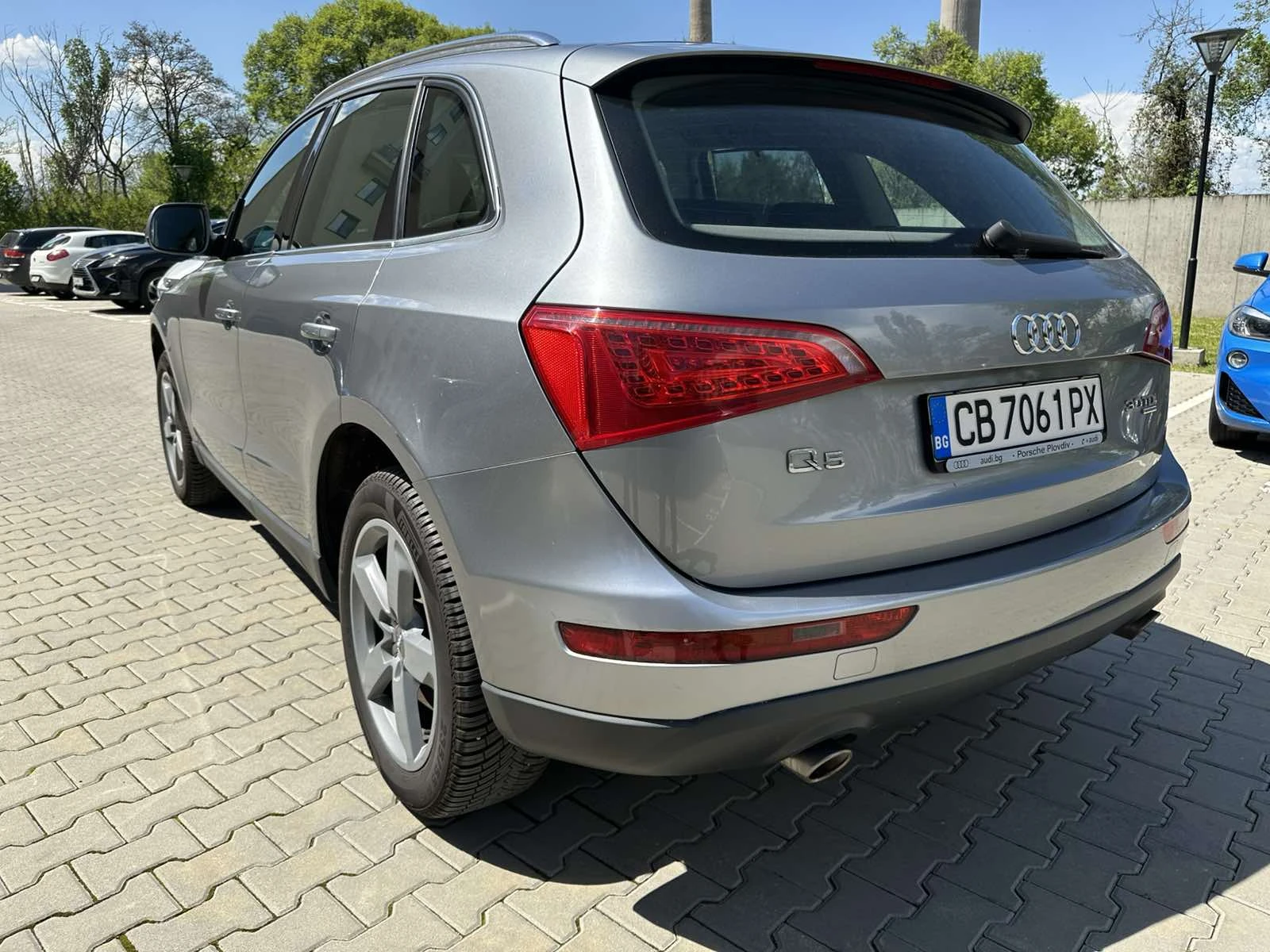Audi Q5 3.0TDI QUATTRO 1ВИ СОБСТВЕНИК - изображение 5
